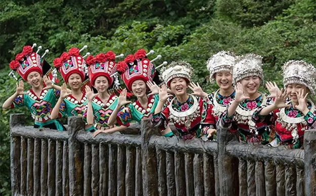 貴陽婚旅會(huì)征集99對(duì)新人體驗(yàn)苗族集體婚禮