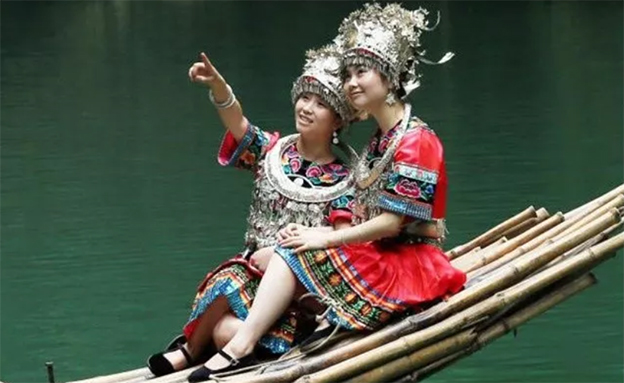 貴陽婚旅會(huì)征集99對(duì)新人體驗(yàn)苗族集體婚禮