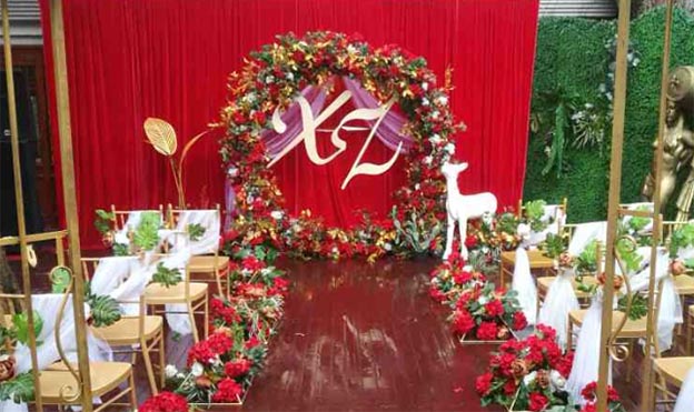 武漢紅館婚慶:武漢婚博會(huì)現(xiàn)場(chǎng)特惠信息[送首飾盒]