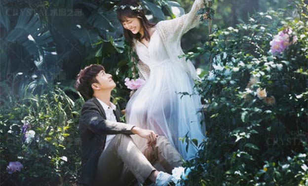 水晶之戀婚紗攝影:北京婚博會預(yù)約享特權(quán)[進(jìn)展送電燉鍋]