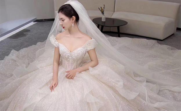 臻美嫁依禮服館亮相中國婚博會上海展